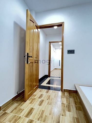 Hình ảnh Bán gấp nhà đường số 5 bình hưng hoà bình tân HCM
