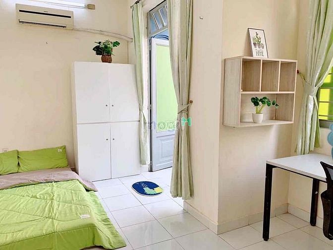 Hình ảnh CHDV Ban Công FULL NT Gần KCX, CRESCENT MALL, UFM- Chỉ Còn 2 phòng