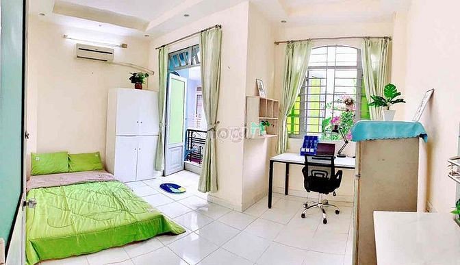 Hình ảnh CHDV Ban Công FULL NT Gần KCX, CRESCENT MALL, UFM- Chỉ Còn 2 phòng