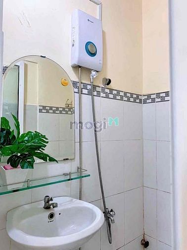 Hình ảnh CHDV Ban Công FULL NT Gần KCX, CRESCENT MALL, UFM- Chỉ Còn 2 phòng