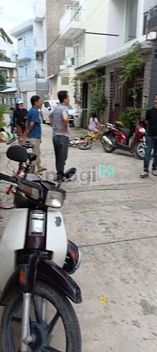 Hình ảnh BDS HVL Góc 2MT Đình Phong Phú - Quận 9 04/09/2023