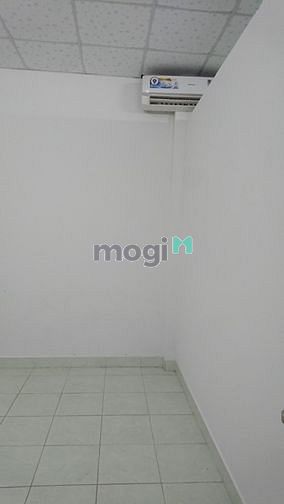 Hình ảnh Cho thuê nhà Cấp 4 - Gần Bùi Tá Hán - 5tr/tháng