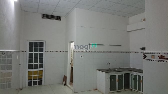 Hình ảnh Cho thuê nhà Cấp 4 - Gần Bùi Tá Hán - 5tr/tháng