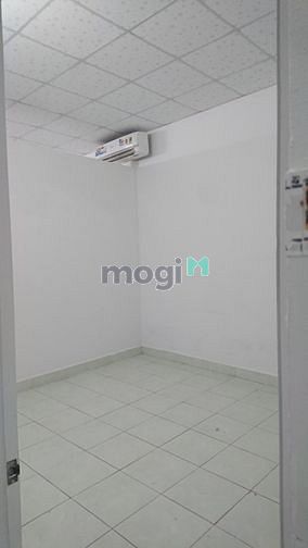 Hình ảnh Cho thuê nhà Cấp 4 - Gần Bùi Tá Hán - 5tr/tháng