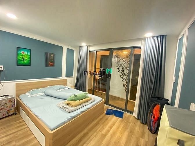 Hình ảnh Studio FNT. Có ban công . Gần cầu Kênh Tẻ , cầu HimLam, LOOTE, BigC