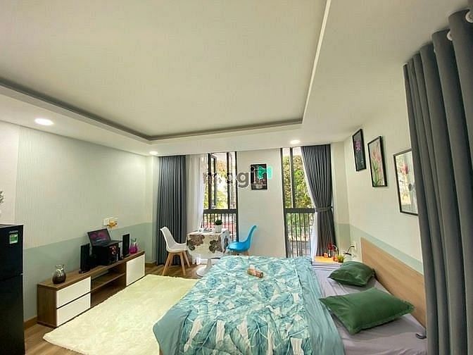 Hình ảnh Studio FNT. Có ban công . Gần cầu Kênh Tẻ , cầu HimLam, LOOTE, BigC