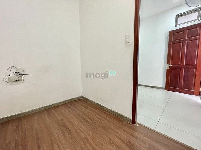 Hình ảnh 1 Phòng Ngủ Riêng, Full Nội Thất. Mặt tiền Âu Cơ, Ấp Bắc - Etown.