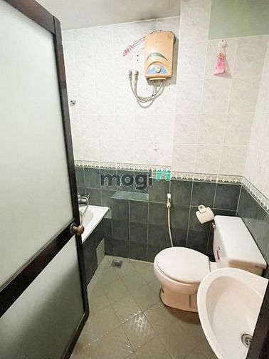 Hình ảnh 📢 Phòng máy lạnh chỉ 5tr3 có ban công Cô Bắc Q1 cách ĐH Văn Lang 70m