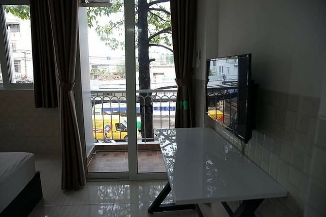 Hình ảnh CHDV Dạng 1PN Ban Công Chỉ Tính Điện Nước - HF