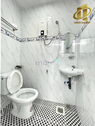 Hình ảnh Mb6623 nạp rút nhanh chóng cửa sổ full nội có thang máy ngay Cống Quỳnh, Quận 1