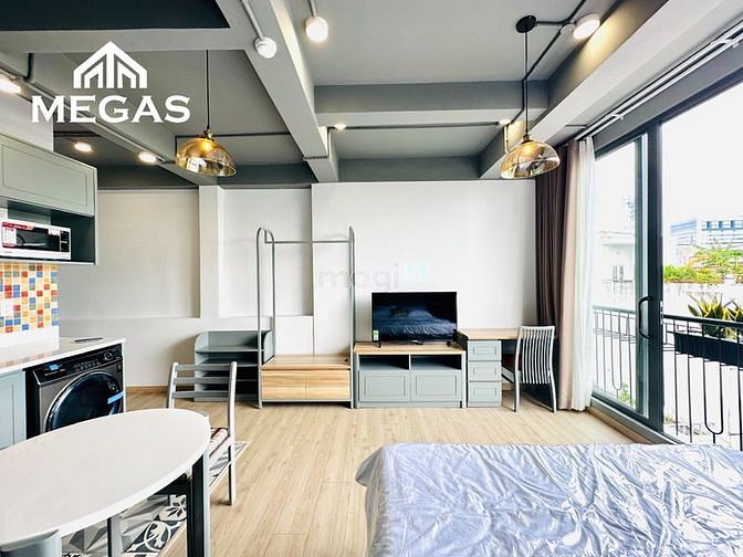 Hình ảnh Phòng Ban Công Full Nội Thất Cao Cấp Ngay Âu Cơ, Cộng Hoà