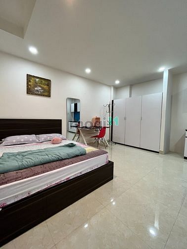 Hình ảnh CHDV Full nội thất, thang máy, bãi xe rộng rãi gần cầu Bông