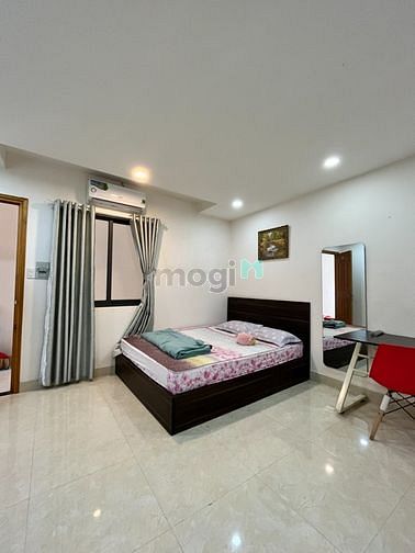 Hình ảnh CHDV Full nội thất, thang máy, bãi xe rộng rãi gần cầu Bông