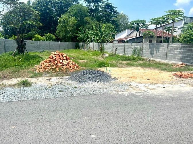 Hình ảnh Đất xây nhà Vườn 910m2 ,mặt tiền đường oto Tân Thạnh Đông