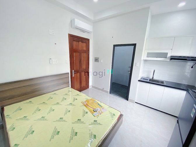 Hình ảnh Cho Thuê Căn Hộ Studio Ban Công Lớn Ngay Ốc Đào Quận 1