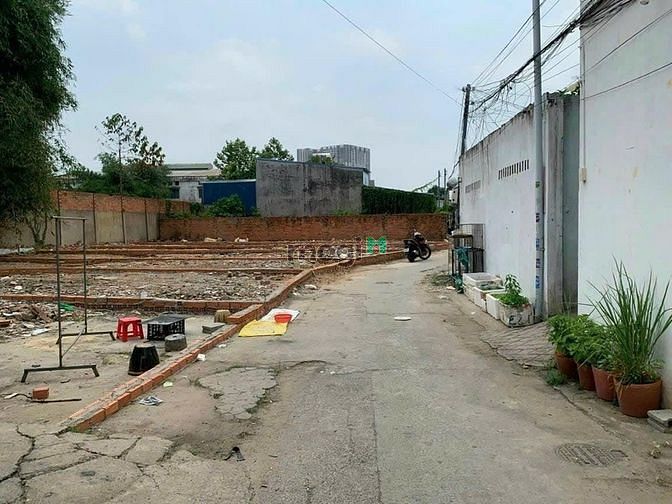 Hình ảnh Đất sau lưng trường tiểu hoc tân thới phường lái thiêu