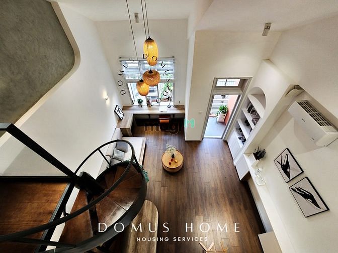 Hình ảnh Duplex sang hết sảy có cửa sổ lớn