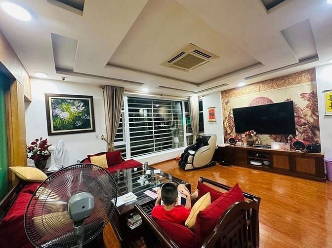 Hình ảnh Nhà Thái Hà chỉ bán cho khách ở Tỉnh