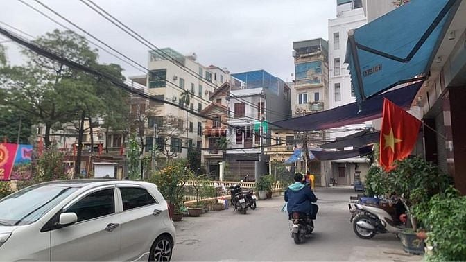 Hình ảnh 🌟Hiếm ! lô Đất Nguyễn Ngọc Vũ- VIEW hồ -ô tô Tránh- KD 60M2, 10,7Tỷ🌟