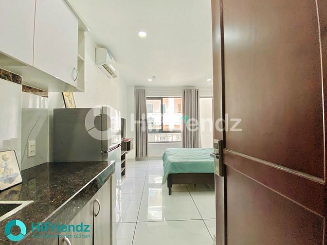 Hình ảnh Studio cửa sổ, ban công đầy đủ nội thất Phú Nhuận