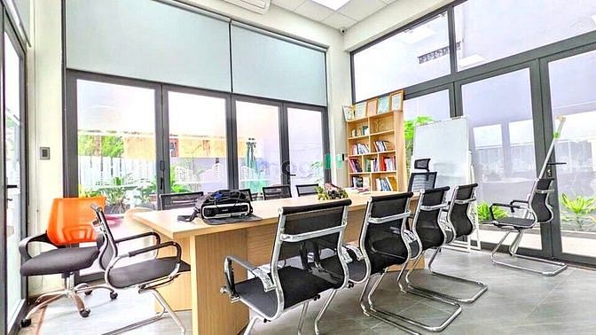 Hình ảnh Cho Thuê Biệt Thự mini có Sân Vườn rộng Tại Trung Tâm Quận 3