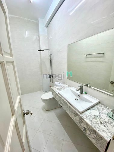 Hình ảnh 🔥Mb6623 nạp rút nhanh chóng full nội thất ban công và cửa sổ ngay Tên Lửa giao Đường số 7