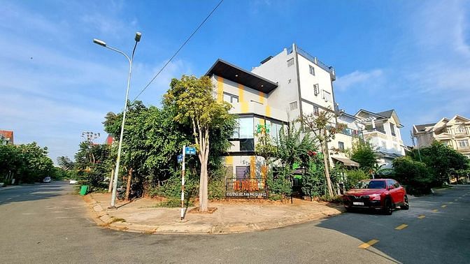 Hình ảnh Tòa Văn Phòng Trần Lựu,Quận 2, 8x20 Hầm 3 tầng chỉ 50 tr/th