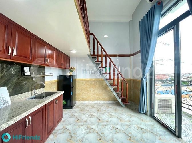Hình ảnh Duplex Ban Công Full Nội Thất Gỗ Mới 100%