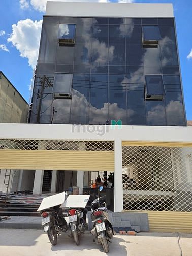 Hình ảnh Villa An Phú, Quận 2, đường Cao Đức Lân,8x20,Hầm 3T-42 tr/th