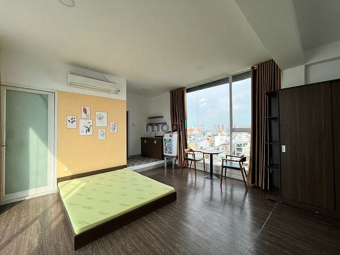 Hình ảnh Cho Thuê Căn Hộ View Kính Full Nội Thất Gần Etown Cộng Hòa.