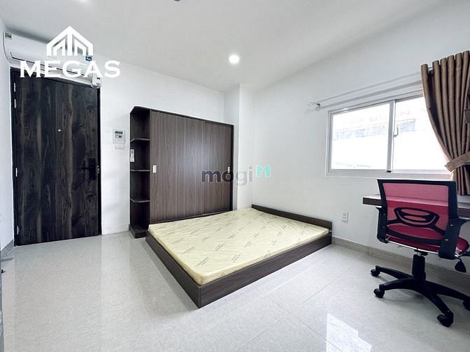 Hình ảnh Cho Thuê Căn Hộ View Kính Full Nội Thất Gần Etown Cộng Hòa.