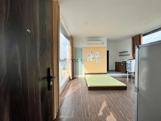 Hình ảnh Cho Thuê Căn Hộ View Kính Full Nội Thất Gần Etown Cộng Hòa.