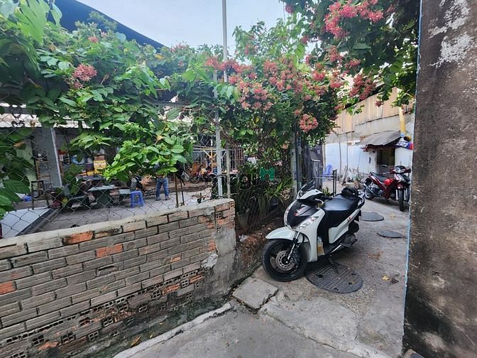 Hình ảnh cho thuê nhà nguyên căn trung tâm lái thiêu