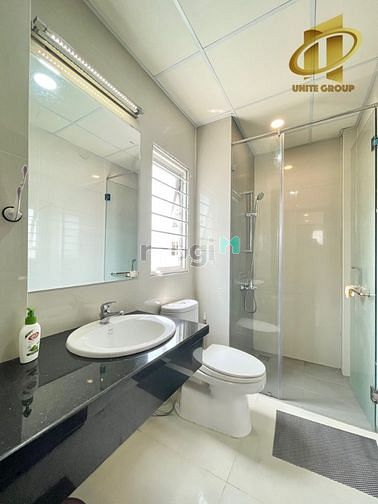 Hình ảnh Studio ngay nhà thờ Cầu Kho Chợ Nga trường Văn Lang phố Bùi Viện
