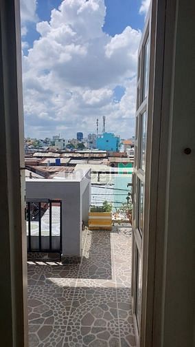 Hình ảnh Cho thuê gấp nhà nguyên căn 2 mặt tiền quận 8 giá tốt, rộng rãi