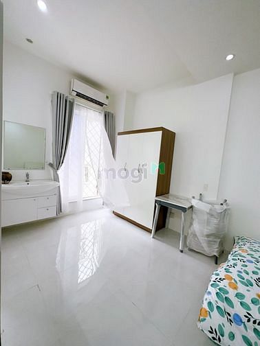 Hình ảnh Studio Tone Trắng Sáng Full Nội Thất Ngay Khu Sân Bay Tân Bình