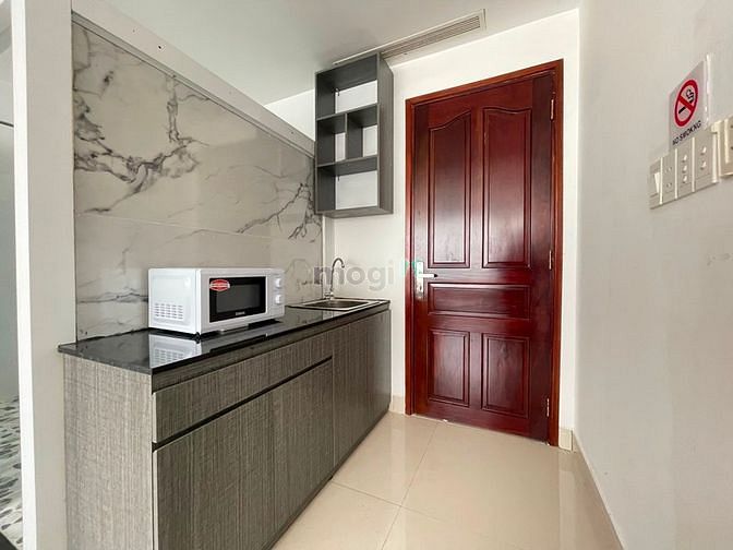 Hình ảnh Studio cửa sổ full nội thất , gần ĐH HSU ,phòng đẹp thoáng mát sạch sẽ