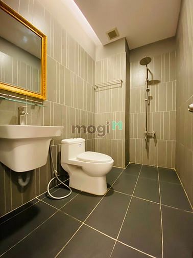 Hình ảnh Mb6623 nạp rút nhanh chóng ban công - thang máy - full nt - Trần Hưng Đạo - Q1 - 10tr5