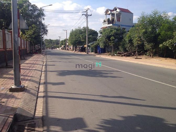 Hình ảnh Chủ thở Oxy cần bán gấp lô đất cực phẩm 200 m2 thổ cư 100%, sổ riêng.