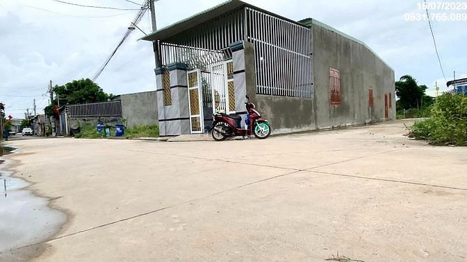 Hình ảnh Vợ chồng cần sang nhượng gấp lô đất thổ cư 100%, Sổ Hồng Riêng.