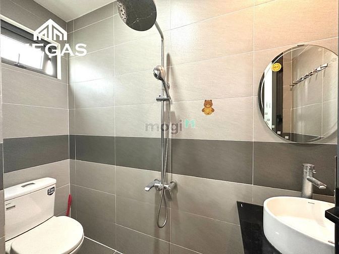 Hình ảnh CĂN HỘ Cao Cấp FULL Nội Thất Ban Công- Ngay Đối Diện ETOWN - Cộng Hòa