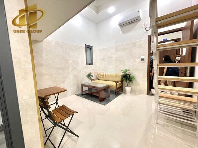 Hình ảnh Duplex Cửa Sổ Thiết Kế Đẹp Đủ Tiện Nghi Q7