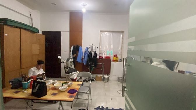Hình ảnh Cho thuê nhà mặt phố Trung Hoà - Cầu Giấy