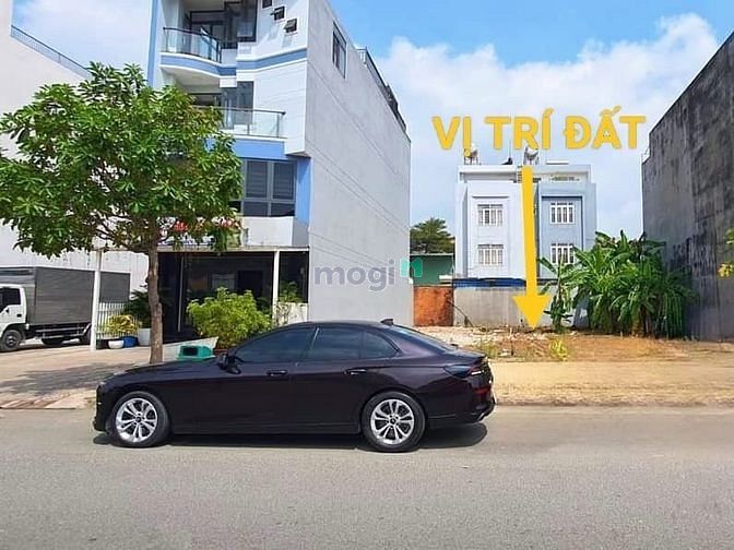Hình ảnh Cắt Lỗ 400 triệu Bán Gấp Lô Đất 2MT Ngay Vinhomes Q9.
