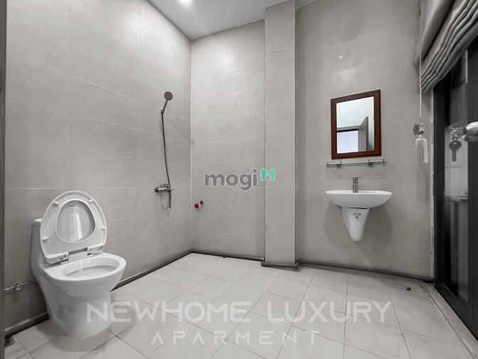Hình ảnh 1 Phòng Ngủ Nội Thất Cao Cấp- Có Ban Công