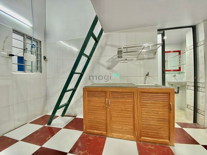 Hình ảnh Phòng có gác cao 2m cho thuê đường Bạch Đằng, Phường 2, Q. Tân Bình