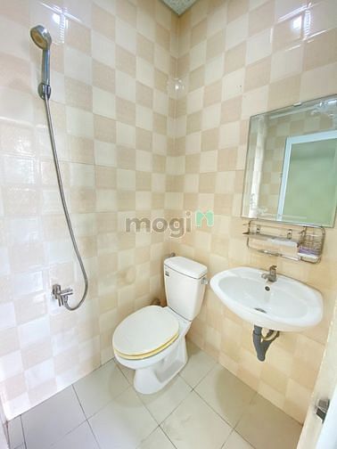 Hình ảnh Phòng Bancol Siêu Rộng Bình Tân
