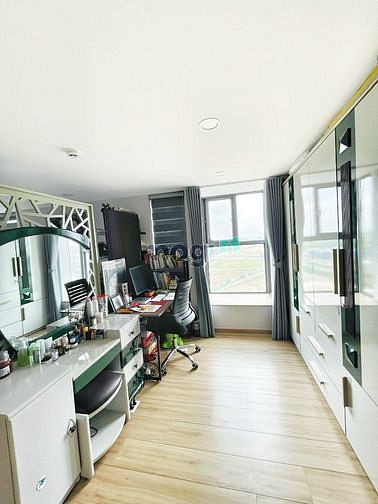 Hình ảnh Cho thuê chung cư La astoria, Q2. Dt 142m2. Căn góc, bancon. Nội thất