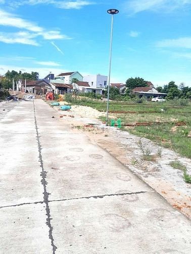Hình ảnh Cần bán gấp lô đất 1500m2 chỉ với 870tr