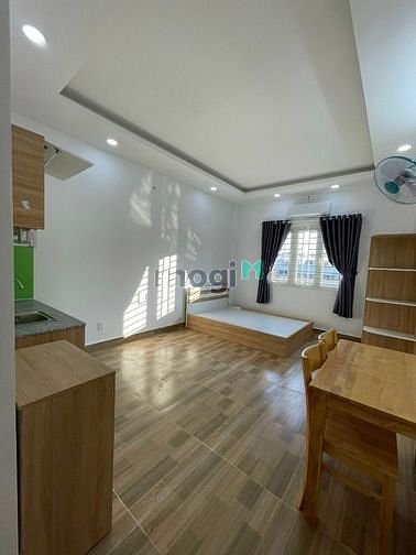 Hình ảnh CHDV full nội thất cửa sổ trời như hình ngay Tân Bình